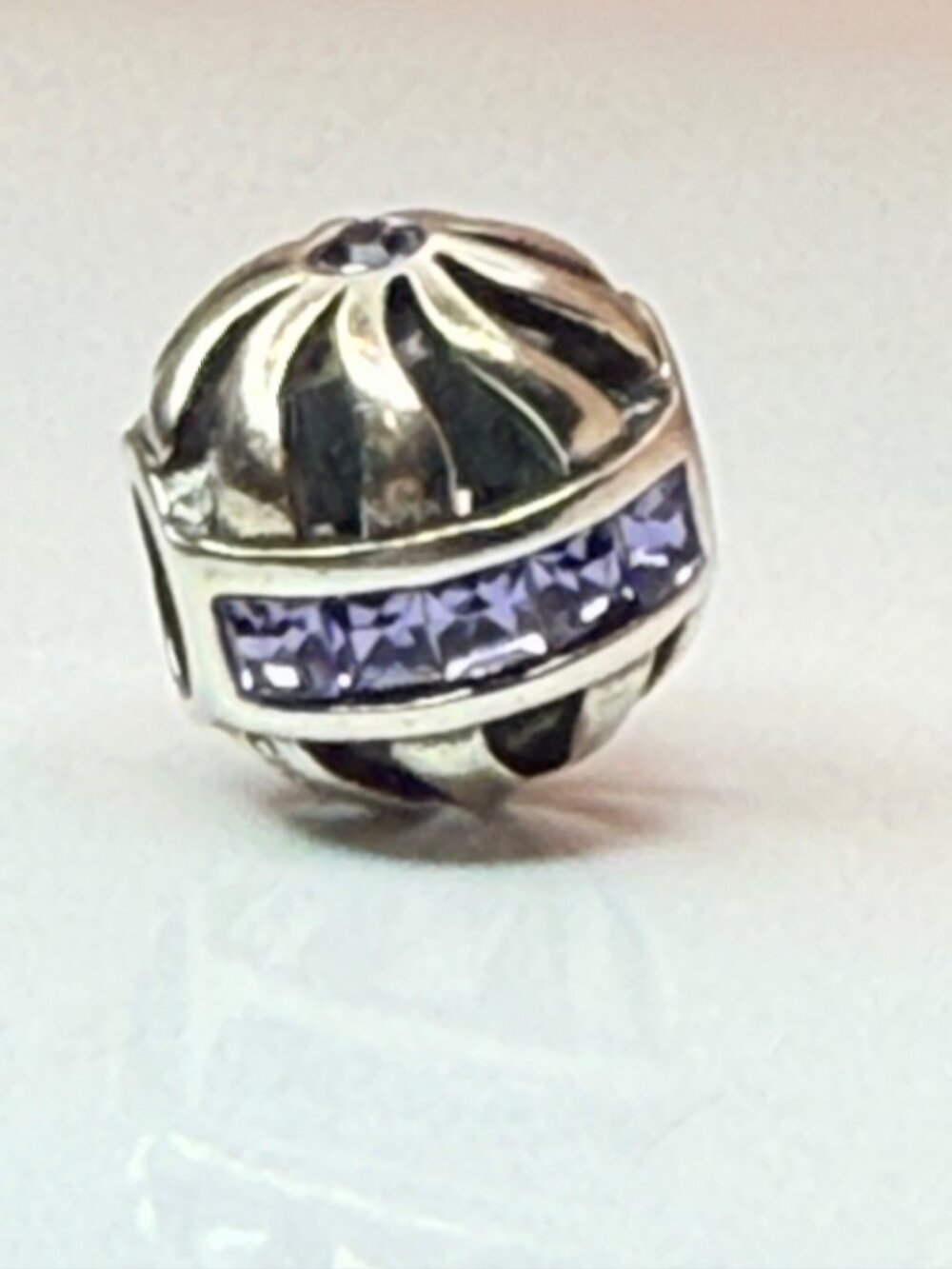 Chamilia Retired Blaze Tanzanite Purple Swarovski Charm Sterling Silver 925